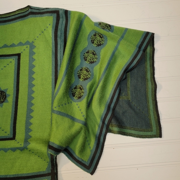 Vintage Hot & Delicious Sweater - Picture 3 of 9